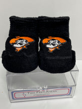 Load image into Gallery viewer, Basic Newborn Booties
