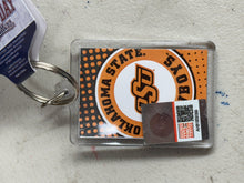 Load image into Gallery viewer, Dotted Keychain
